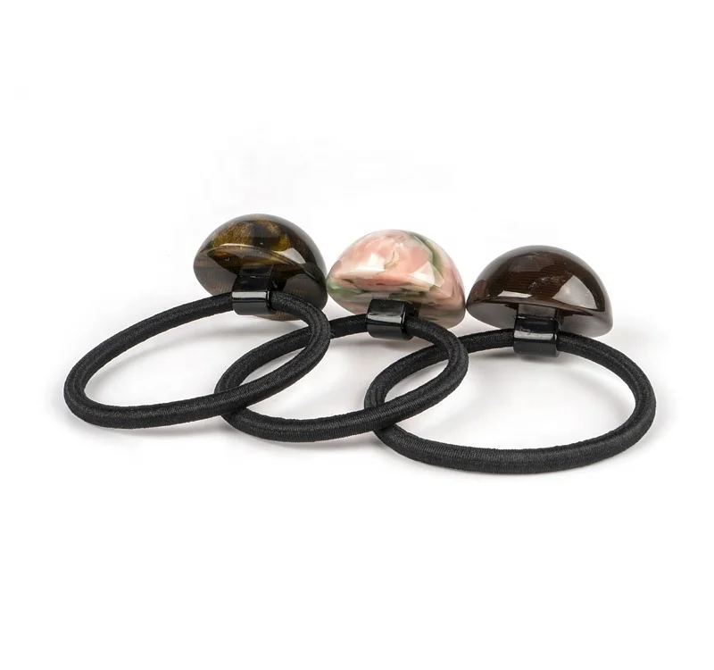 Женские аксессуары для волос