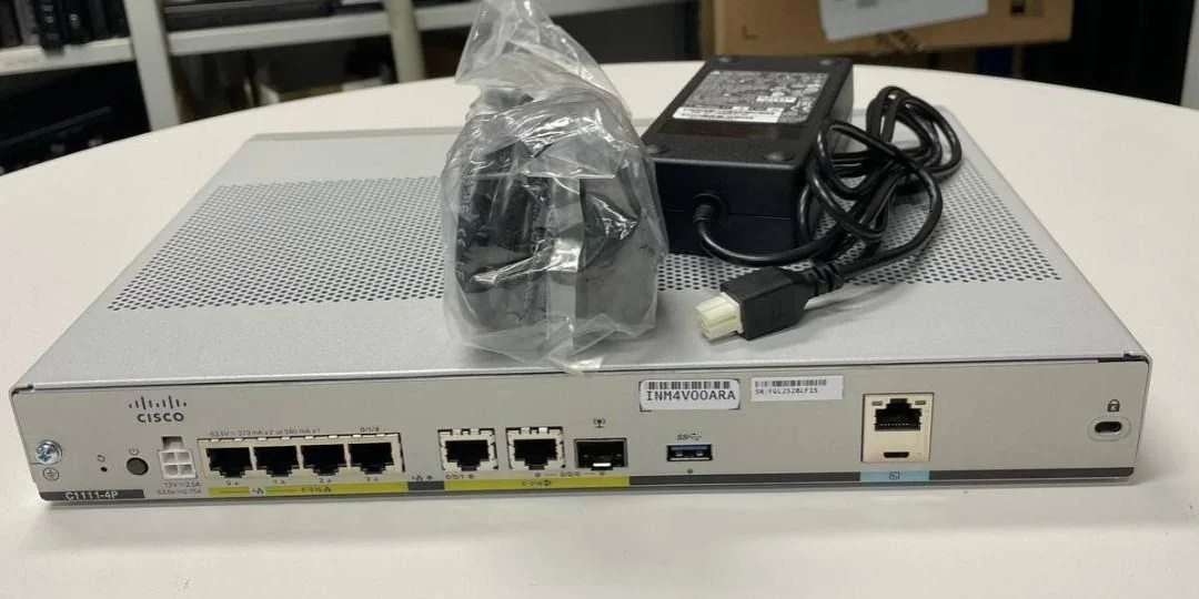 オリジナルC1111-4P Cisco Enterprise Router ISR1100 4ポートC1111-4P