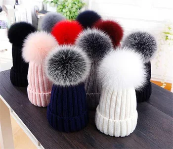 Wholesale Custom Adult Unisex Ladies  Casual Knitted Hat Outdoor Warm Winter Beanie Hat With Fur Pompom