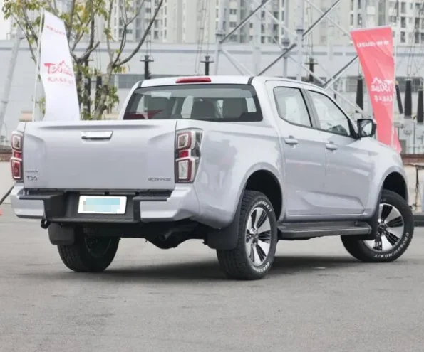 Лучшая конфигурация известного бренда Isuzu пикап foe распродажа