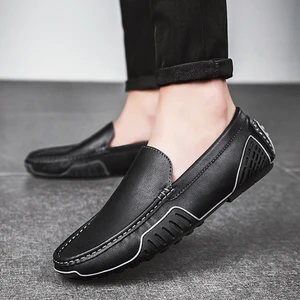 Large Sizes Men's Shoes Breathable Comfortable One-Piece Slip-On Lightweight Business Shoes Fashionable Flexible Leather Shoes