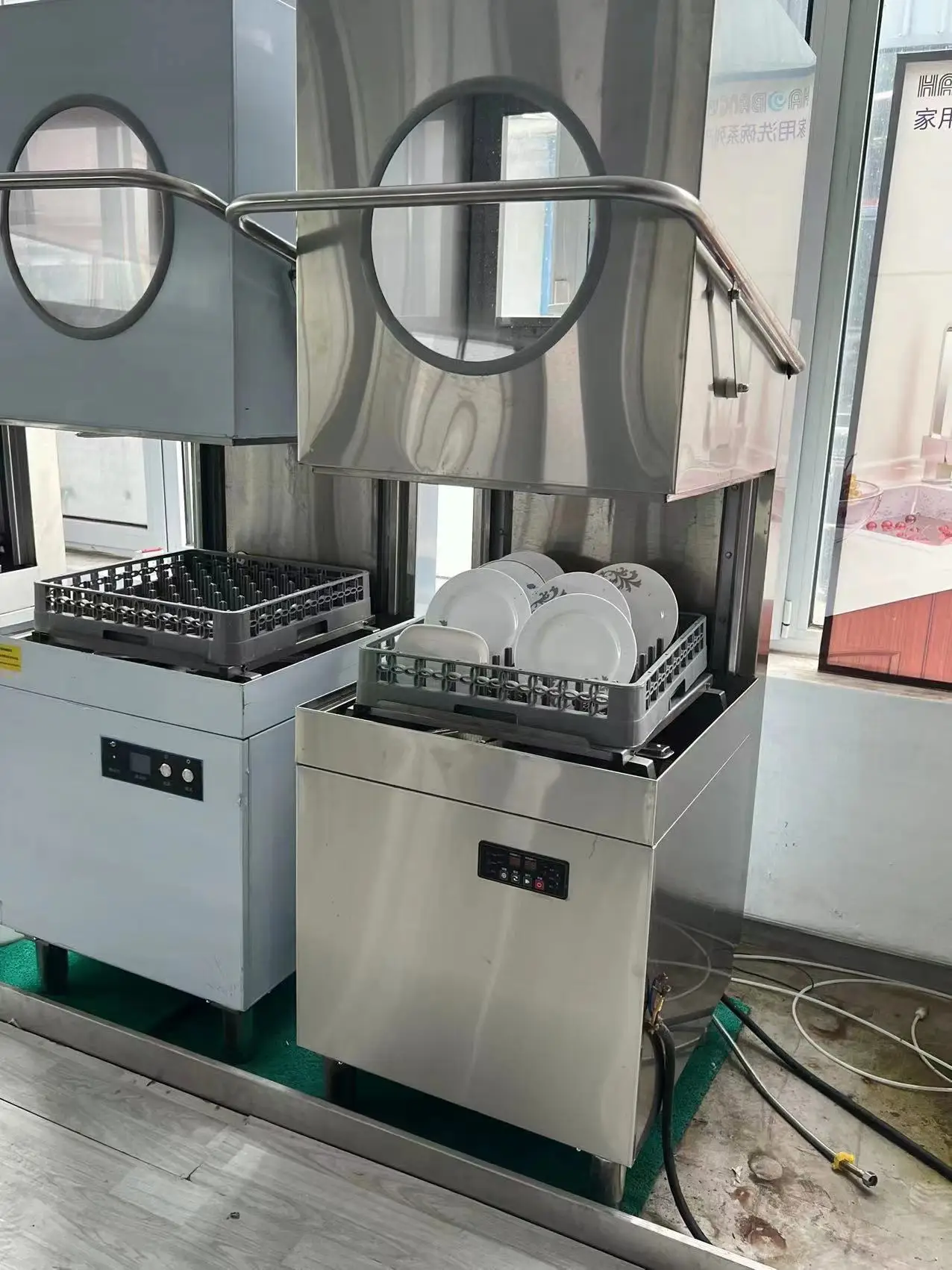 High Power Dishwasher Machine Efficient Kitchen Equipment