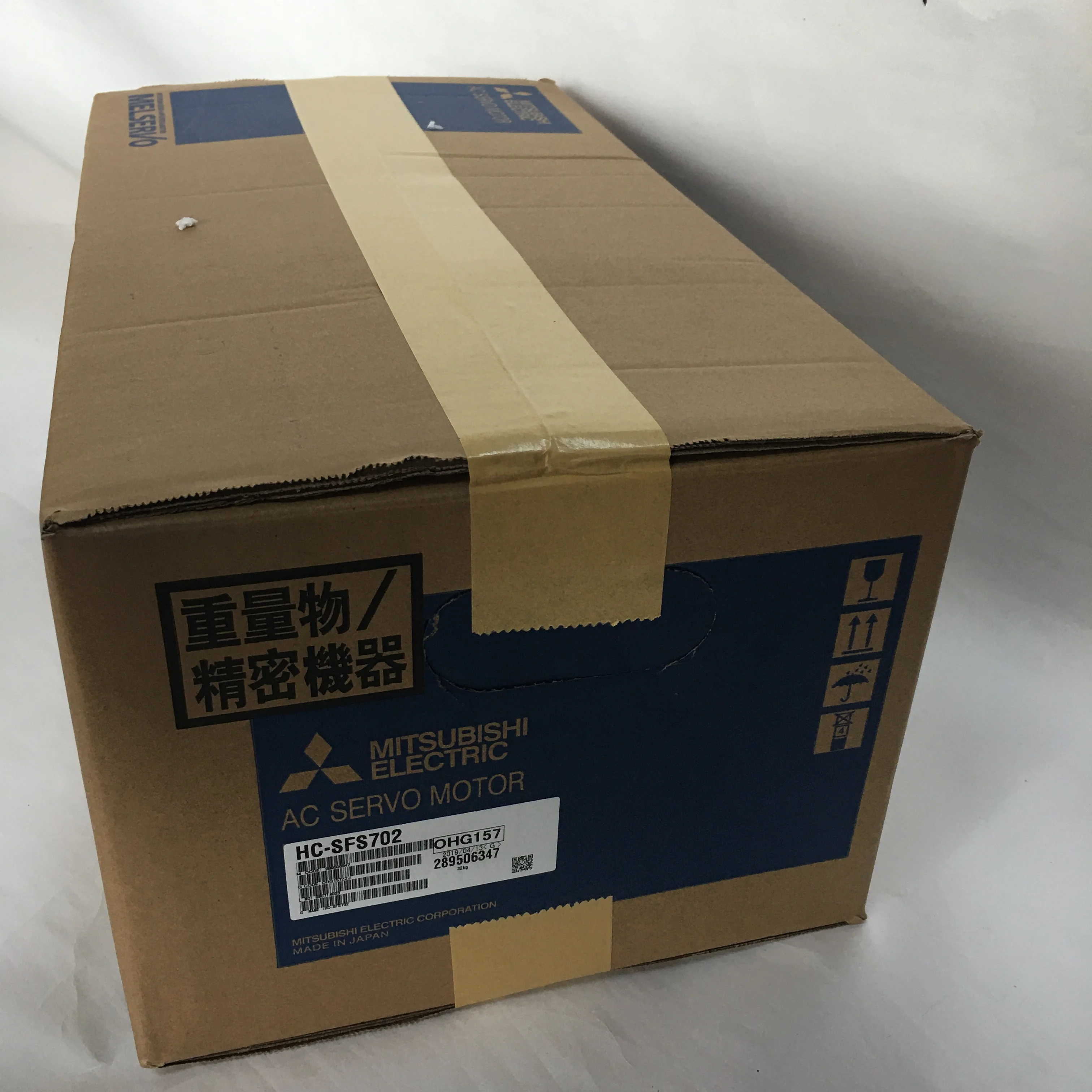 Mitsubishi AC servo motor HC-SFS702