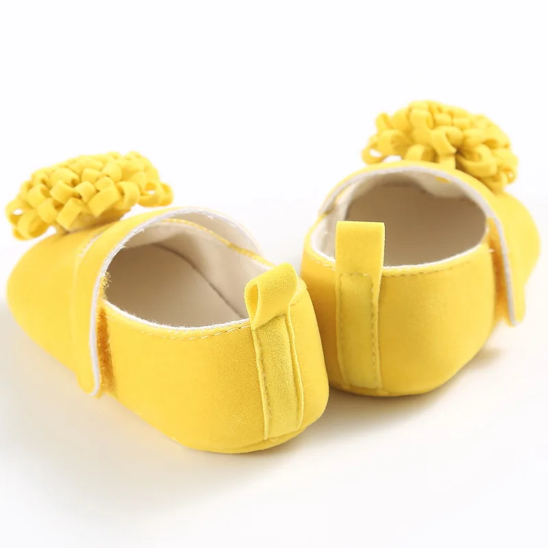 Candy Pretty Floral Design Beautiful and Graceful Mary Jane Shoes Cheap Price Soft Sole Toddler Baby Girl Shoes supplier