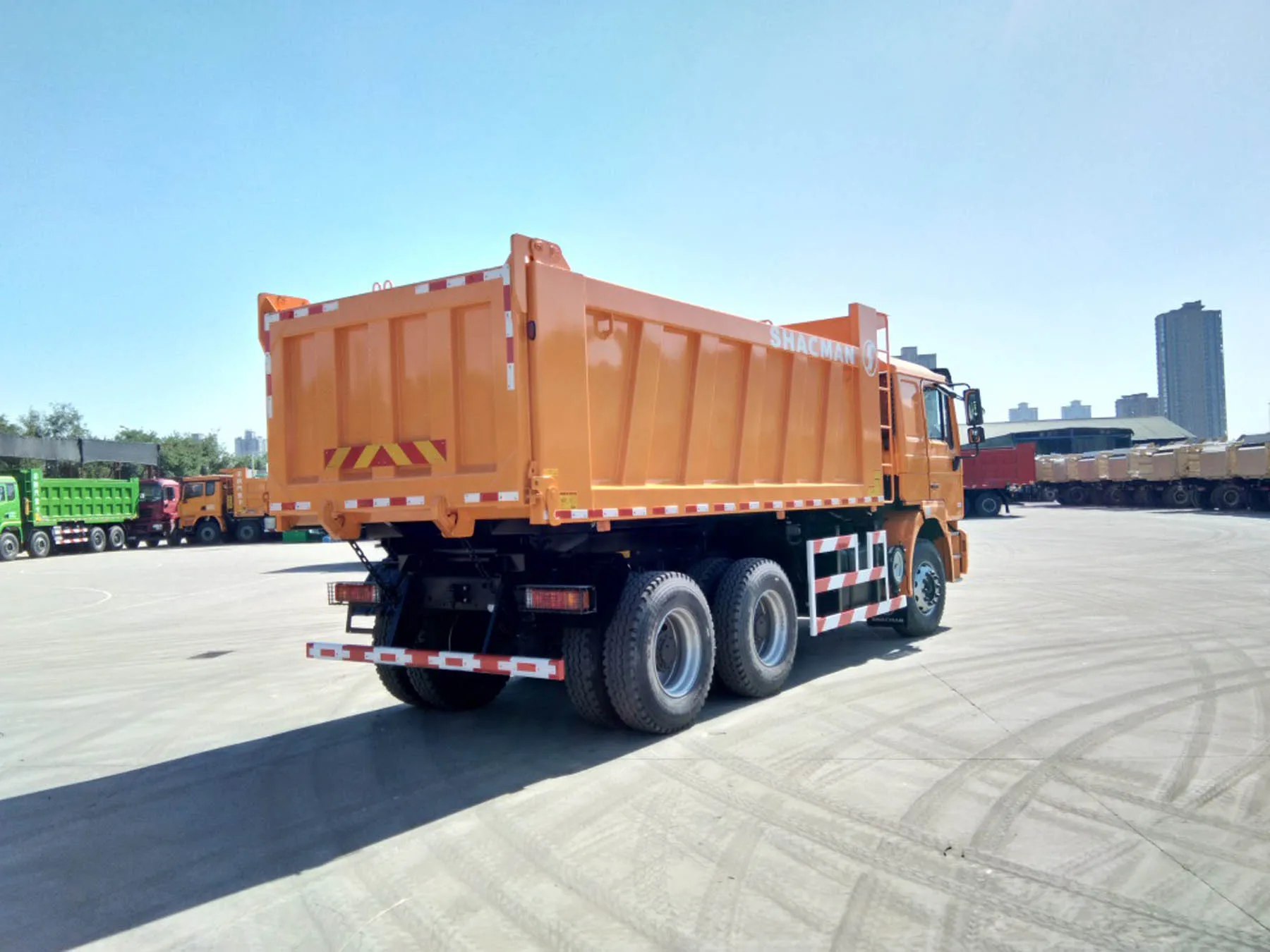 SHACMAN Newest Technology F2000 6X4 Dump Truck  on Sale