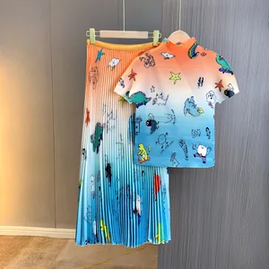 Grace in Every Fold Women's Fashion Two-Piece Set High Quality Pleated Printed Stretch Short Sleeve Top and A-Line Skirt Set