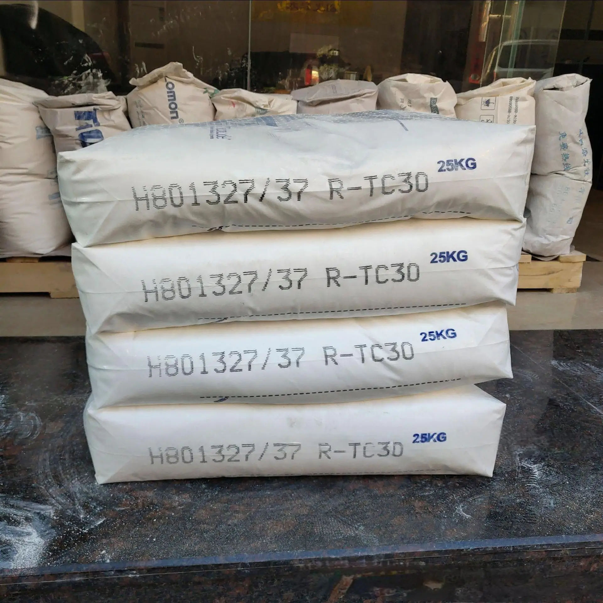 Excellent Wetting and Dispersion Titanium Dioxide Rutile Powder Tioxide TR 92 for Powder Coating