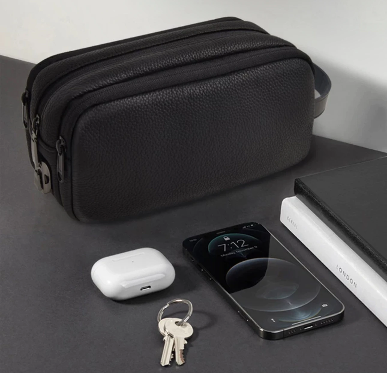 Wholesale high quality anti-theft salon storage bag with large capacity PU leather online handbag shopping for man