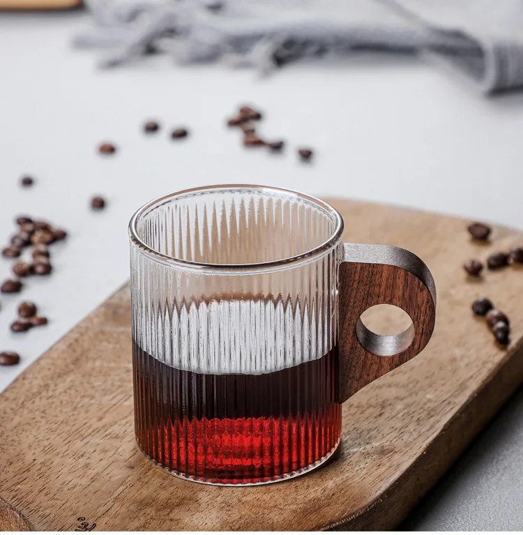 Italian Style Hanging Ear Wood Handle Glass Coffee Mug Wood Handle