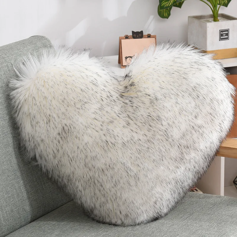 Aoyatex creative heart-shaped plush throw pillow cushion Cushion with core sofa waist cushion office seat wool pillow manufacture