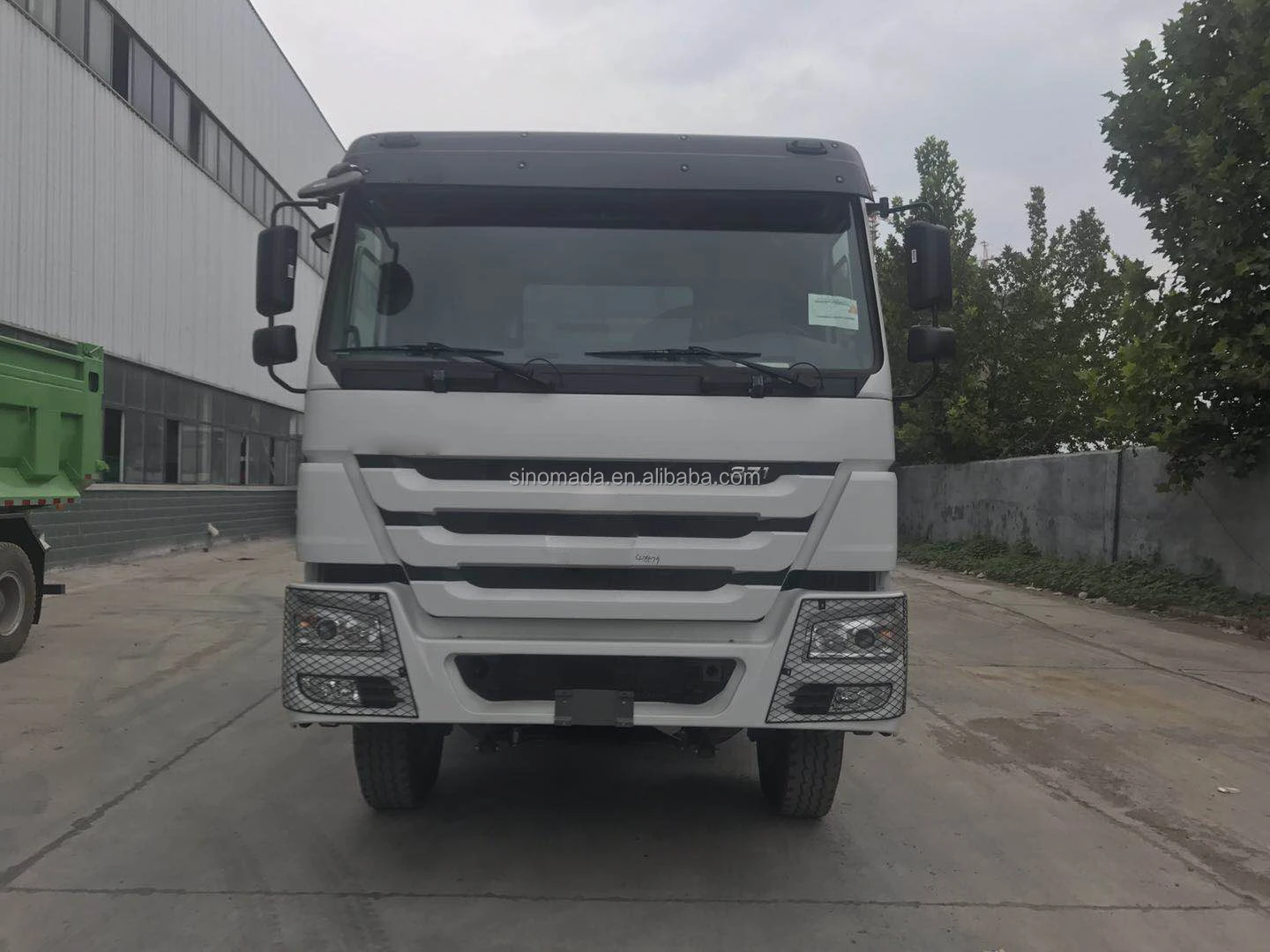 HOWO 6x4_3.jpg