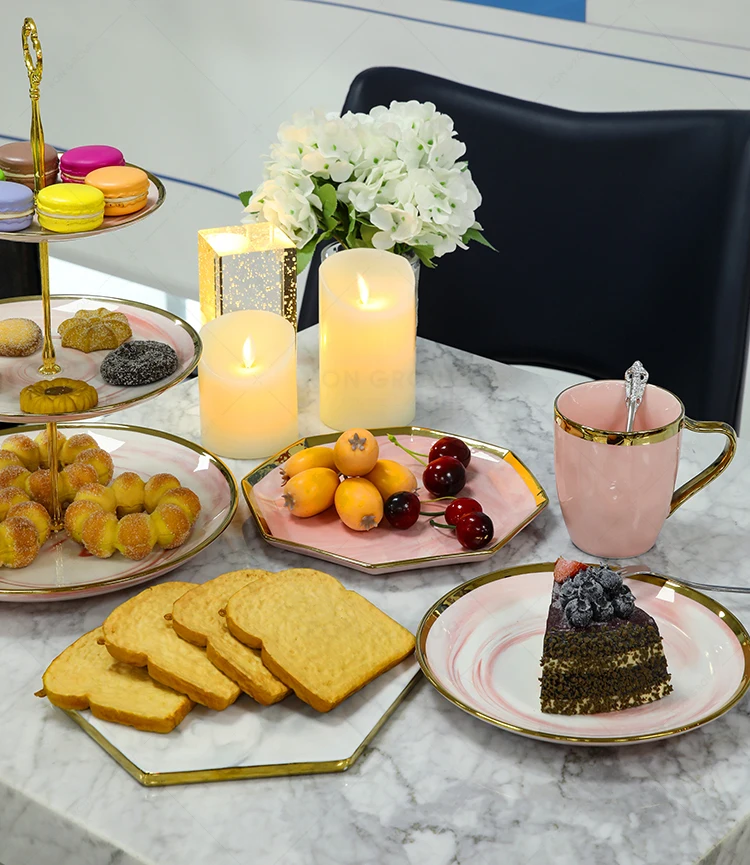 Wedding Party Banquet Restaurant Dishware Gold Rimmed Pink Color Porcelain Round Dinner Ceramic 3 Tier Cake Stand Dessert Plate