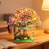 609 - Casa sull'albero con fiori di ciliegio - con luci a stringa