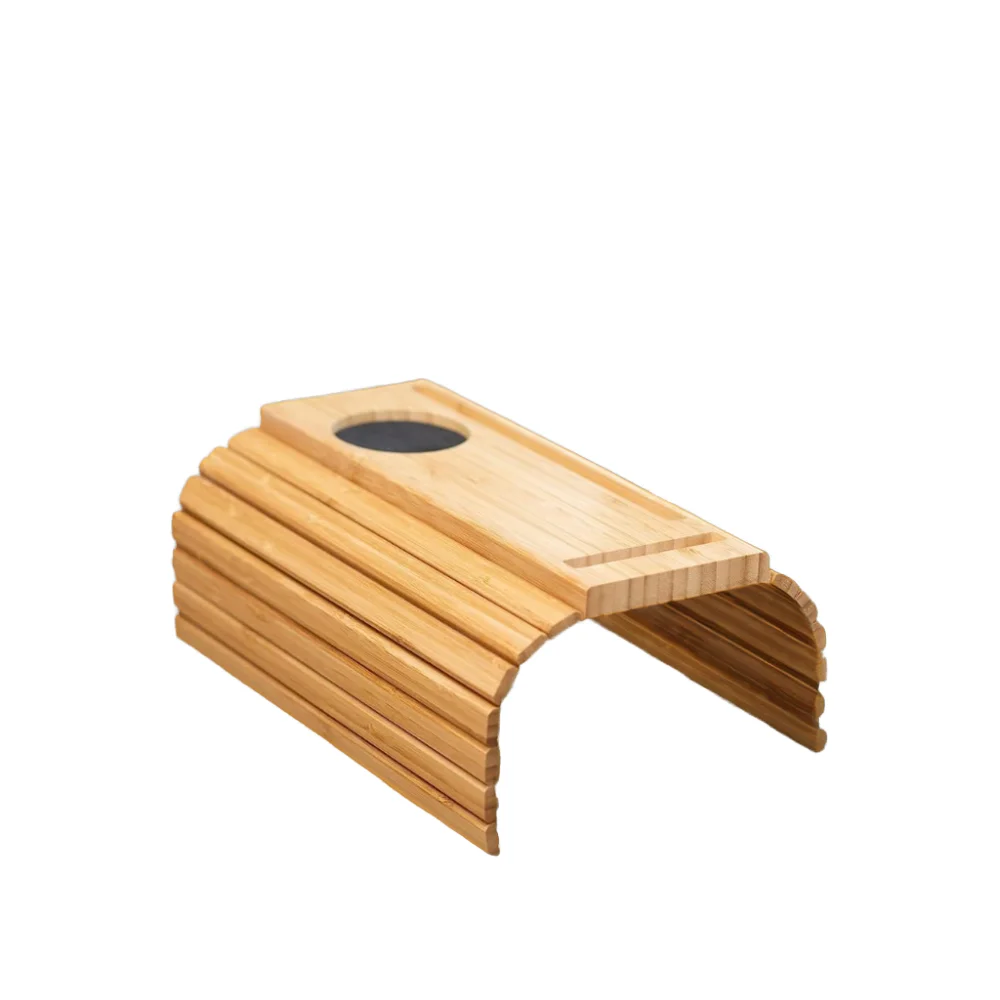Best Selling Foldable Living Room Sofa Arm Tray Multifunctional Anti-Slip Bamboo Couch Cup Holder Mugs Remote Cellphone Snacks