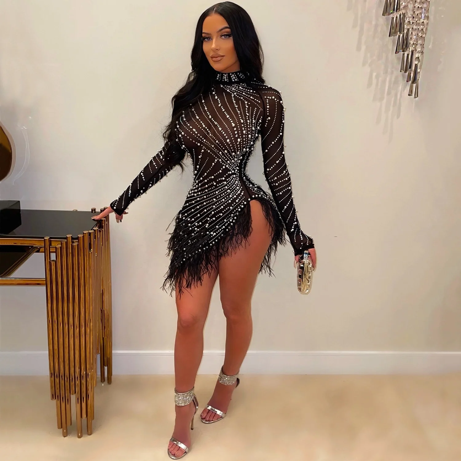 Осеннее женское платье с длинным