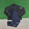 ชุดวอร์มสีน้ำเงินดำ