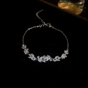 Women's Fashion Chain & Link Bracelets Leaf Silver Plated Copper Alloy Rhinestone Bracelet Zircon Jewelry