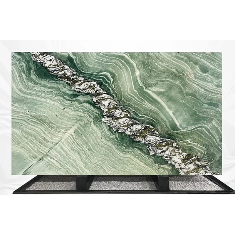 Baldosas de mármol natural verde de lujo moderno para hoteles, villas y espacios interiores: salas de estar, comedores y baños; pared de fondo