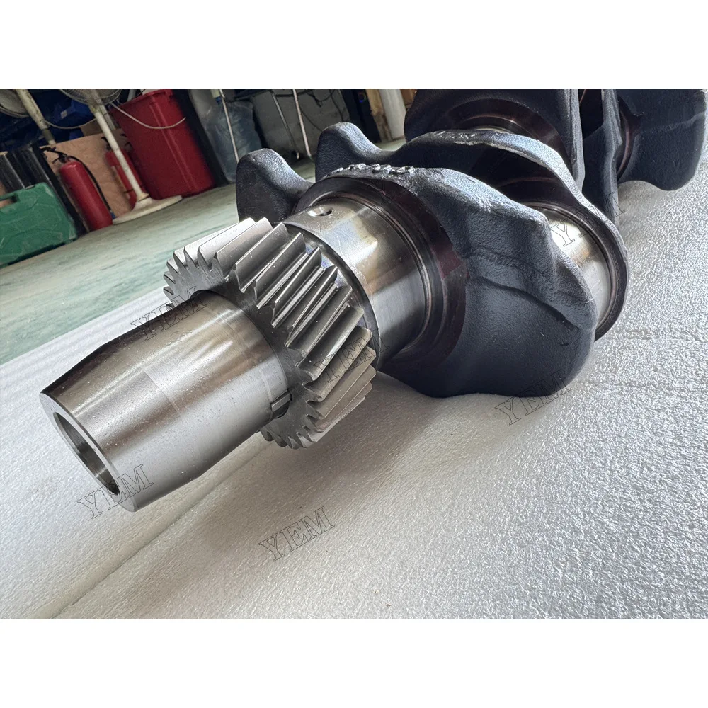 Crankshaft RE568158 for John Deere 6068 Engine Parts Manufacturer 4