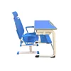 01 Escritorio azul en forma de C y silla para siesta azul