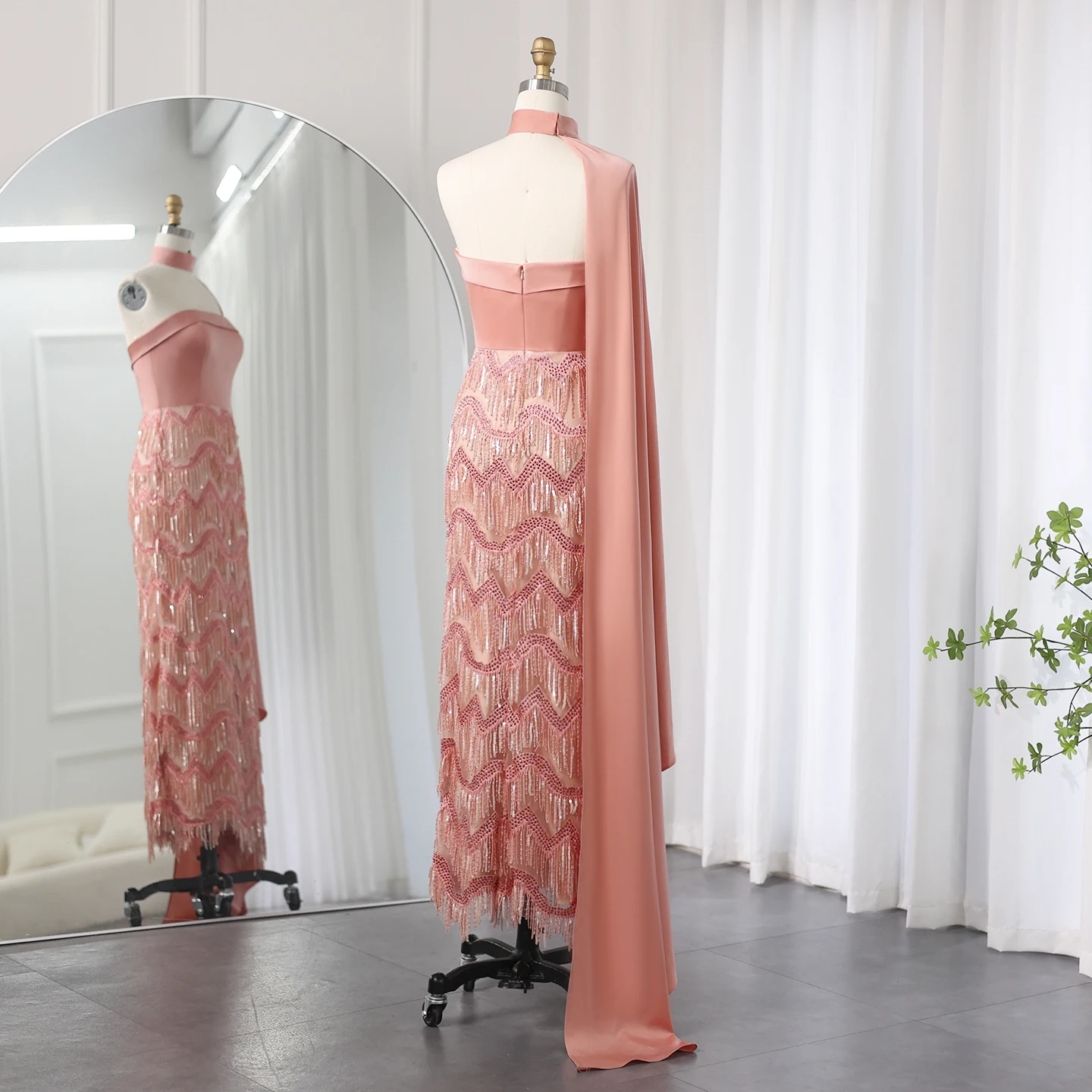 Elegant Strapless Arabic Wedding Gown with Scarf Appliques ODM