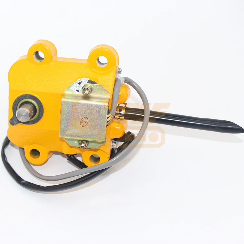 Excavator Parts Engine Controller PC200-5 PC220-5 PC120-5 Throttle Motor Accelerator Motor 7824-30-1600 for Komatsu