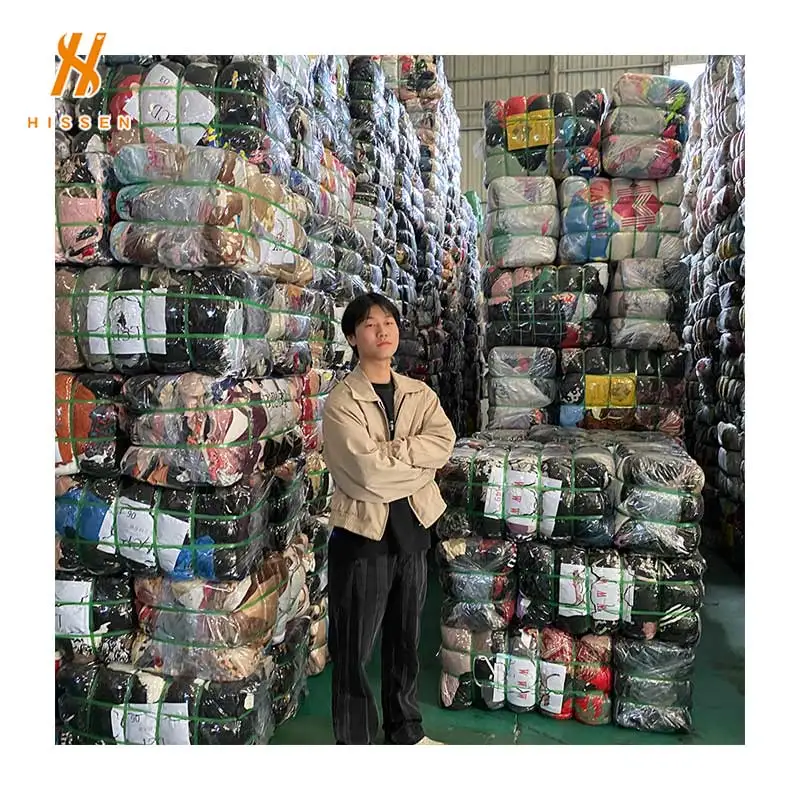 Moda Vendita Vestiti Online Usati Vestiti Usati Abiti Fuori Moda