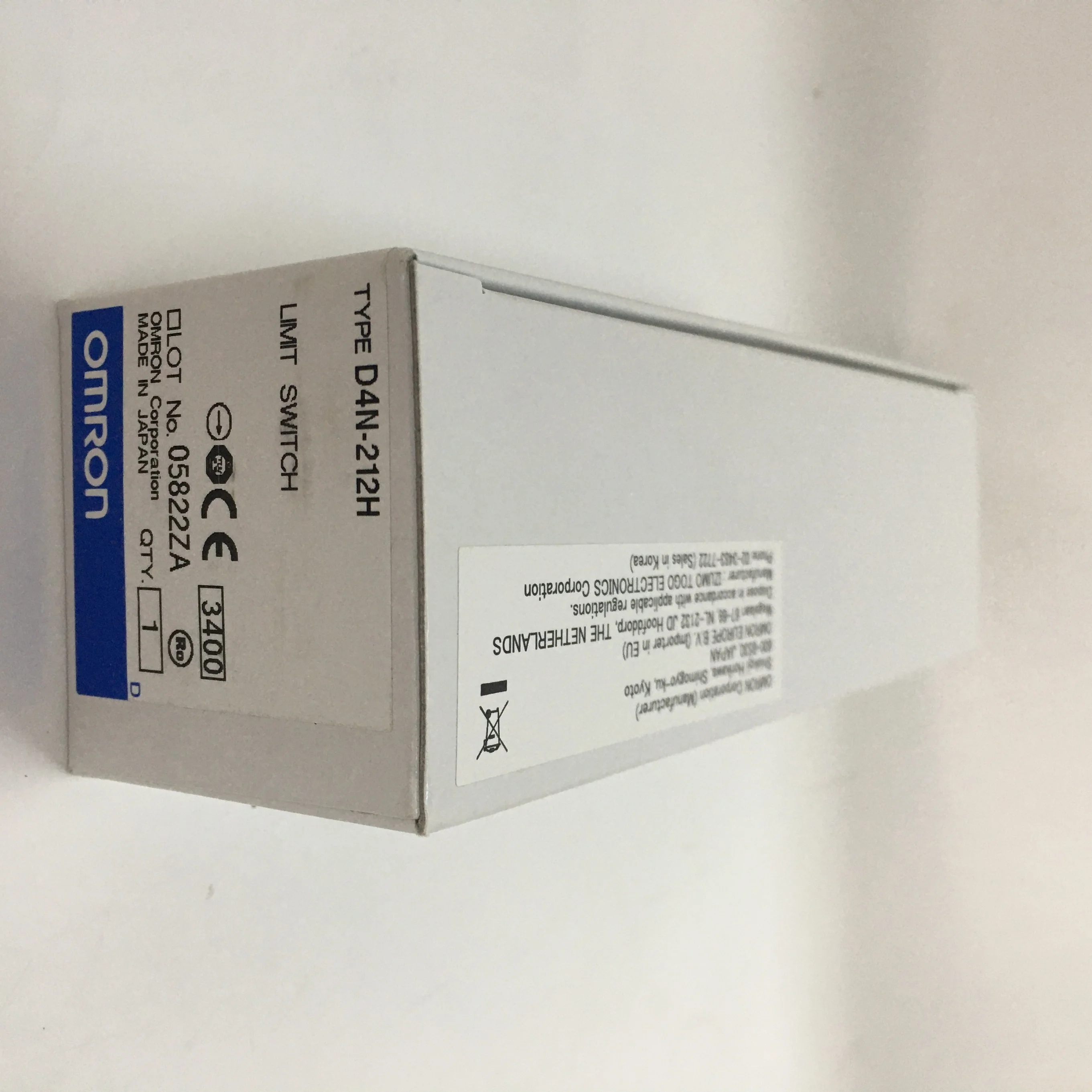Omron Limit Switch D4N-212H Omron Limit Switch D4N-212H