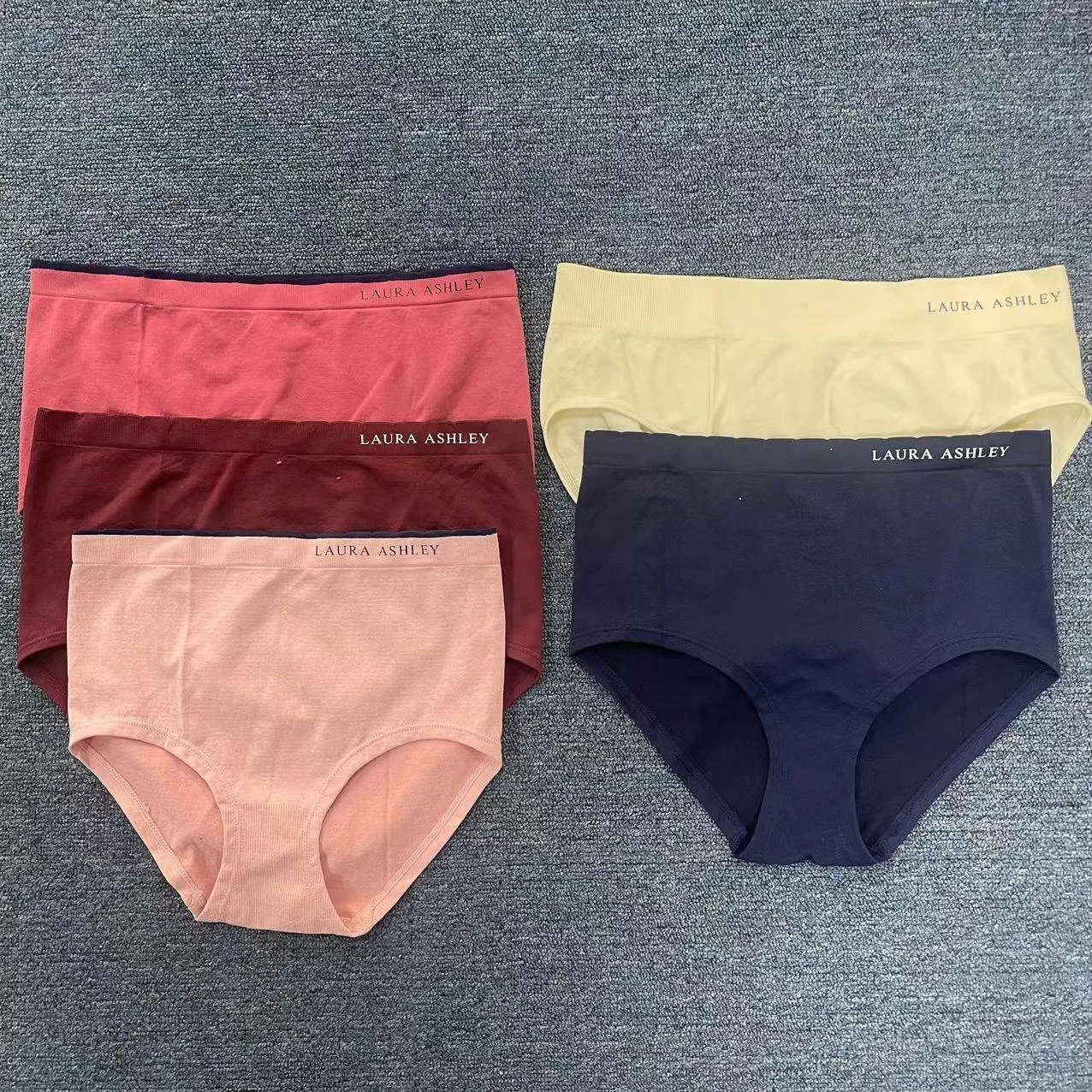 ladies underwear seamless one-piece ice silk
