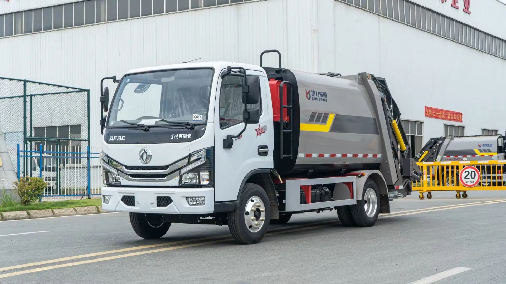 Hot Sale Refuse Compactor Garbage Truck for