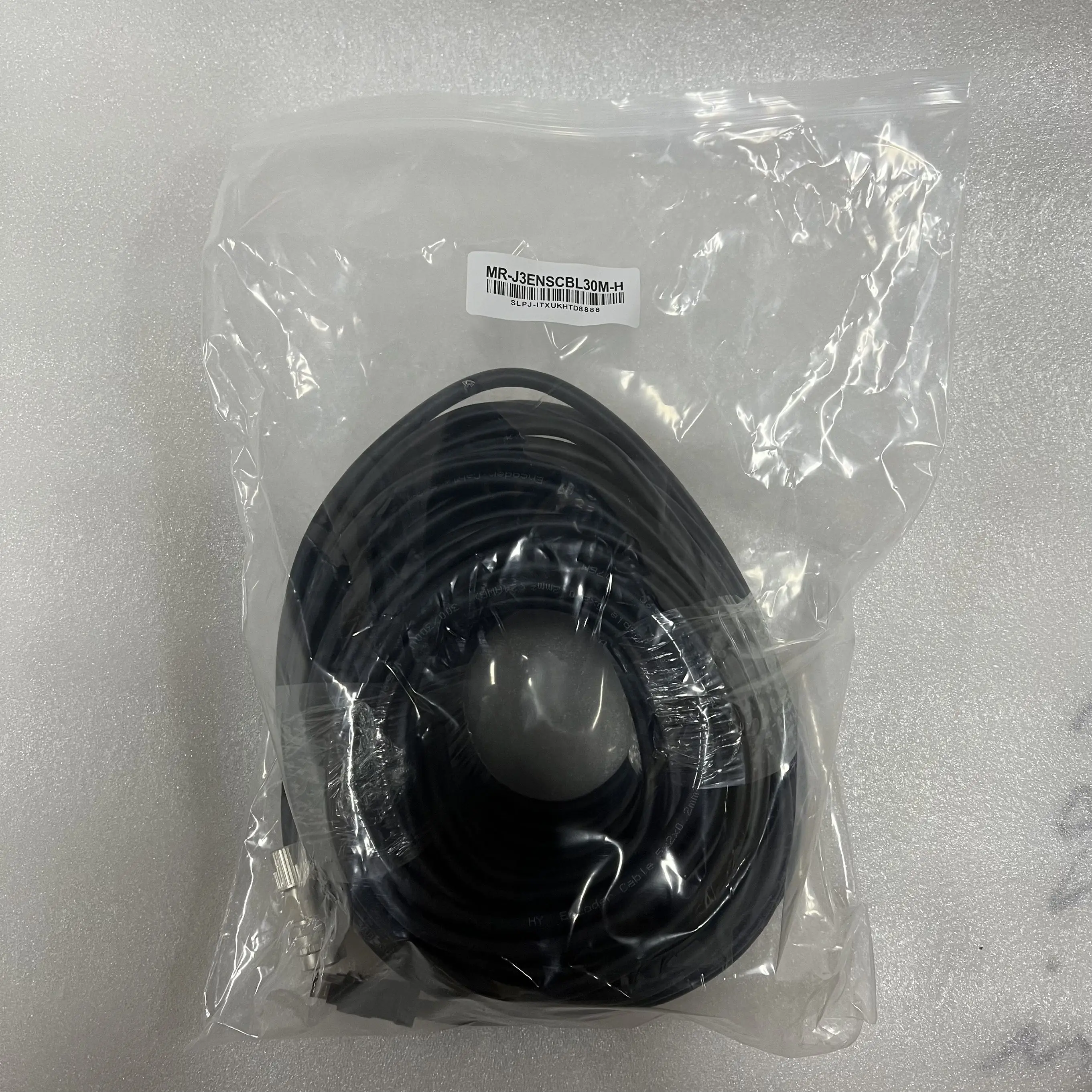 Mitsubishi Servo Encoder Cable MR-J3ENSCBL30M-H Mitsubishi Servo Encoder Cable MR-J3ENSCBL30M-H