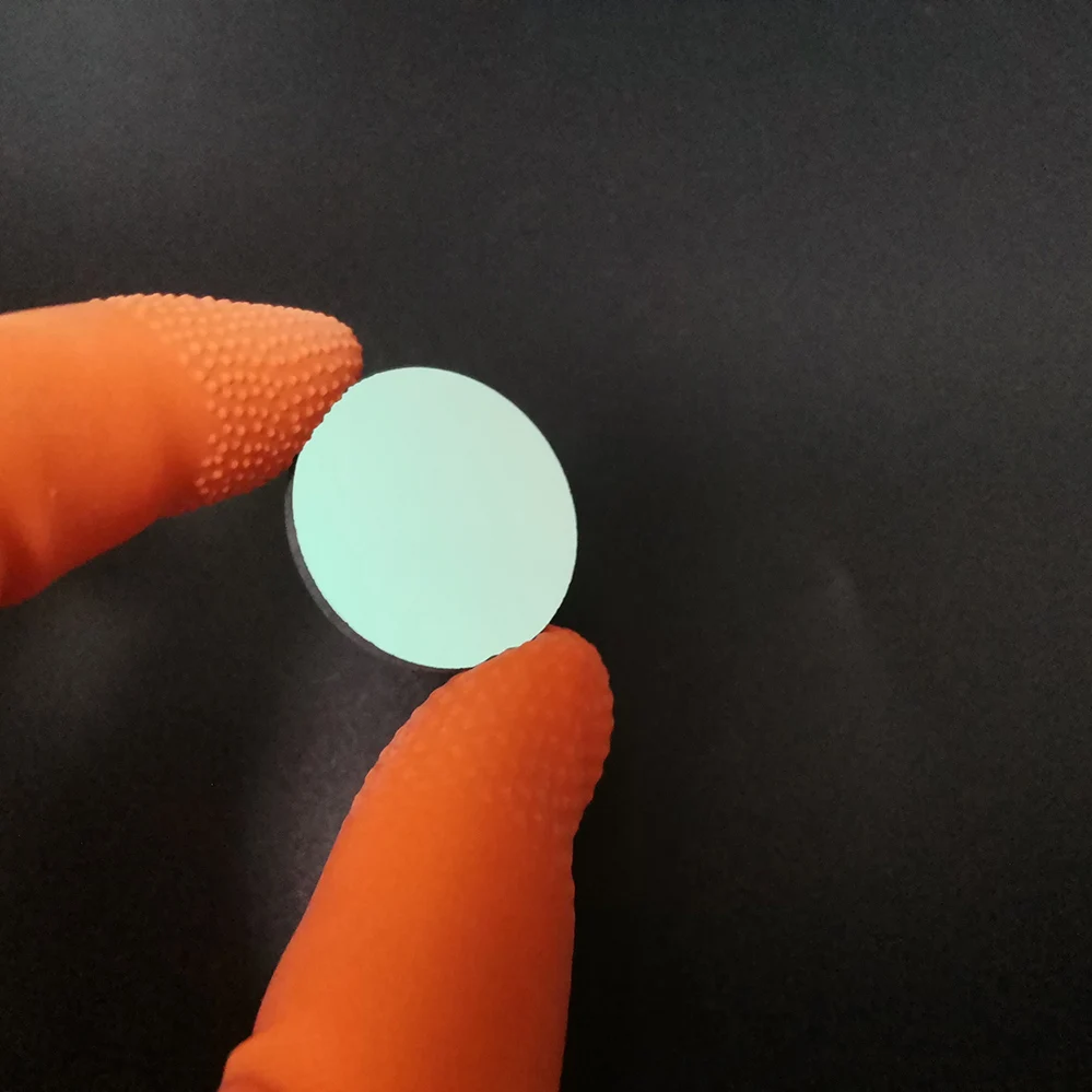Thin Film Transmit Visible Light Reflect 1064nm Laser Optical Dichroic Filter