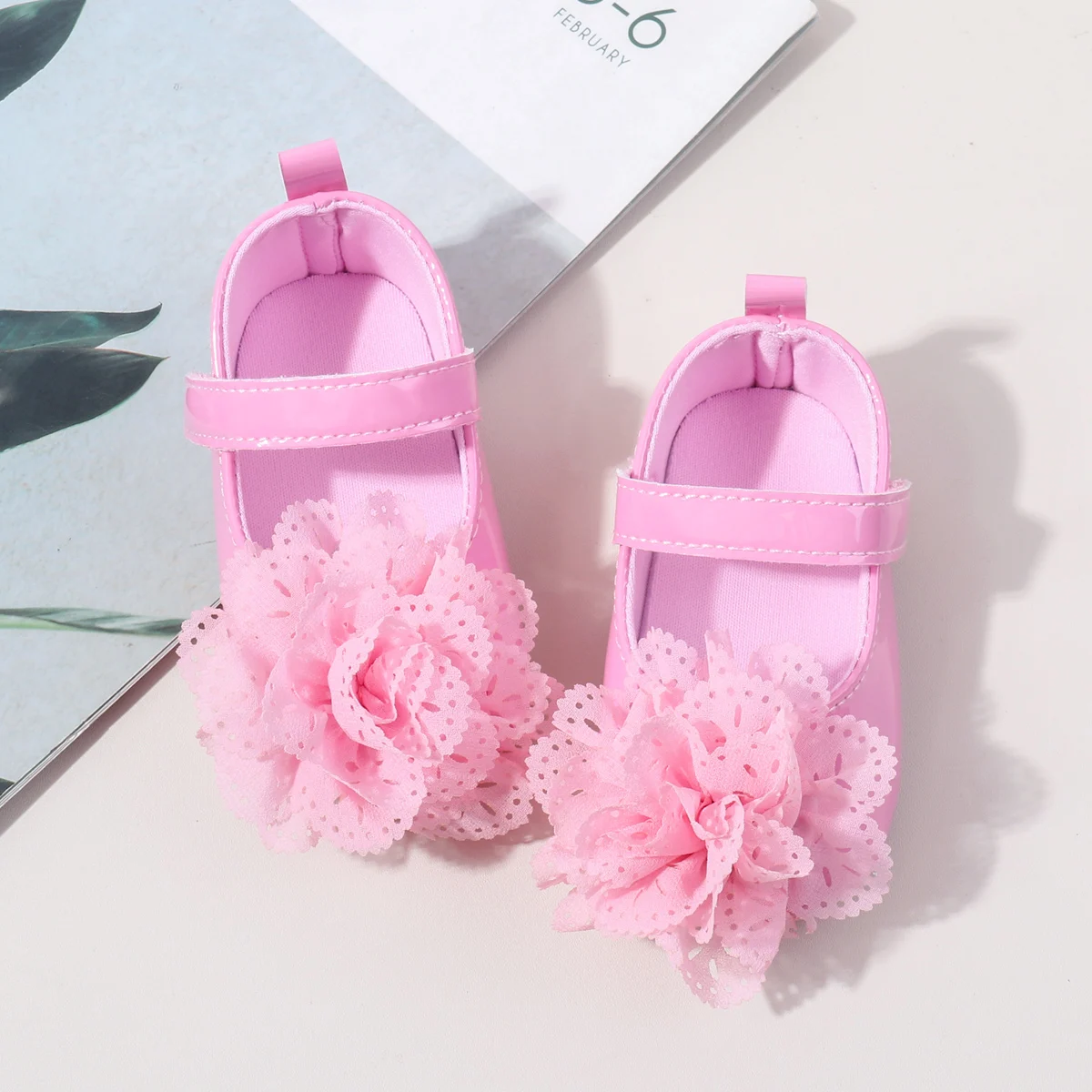 High Quality 2025 Spring Autumn Summer Big Flower Style Casual Shoes Anti-Slip Soft Soled Toddler Walking Newborn Shoe Girls supplier