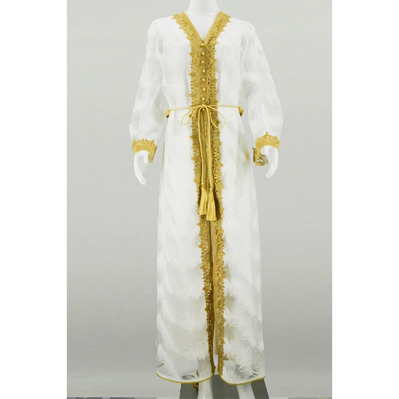 Орхон дунд үеийн эмэгтэйчүүдийн зориулалтын V-хэвтээ урт хавчаарын 2 хэсгийн Абайа цамц, Арабын Ерөнхийллийн чанартай