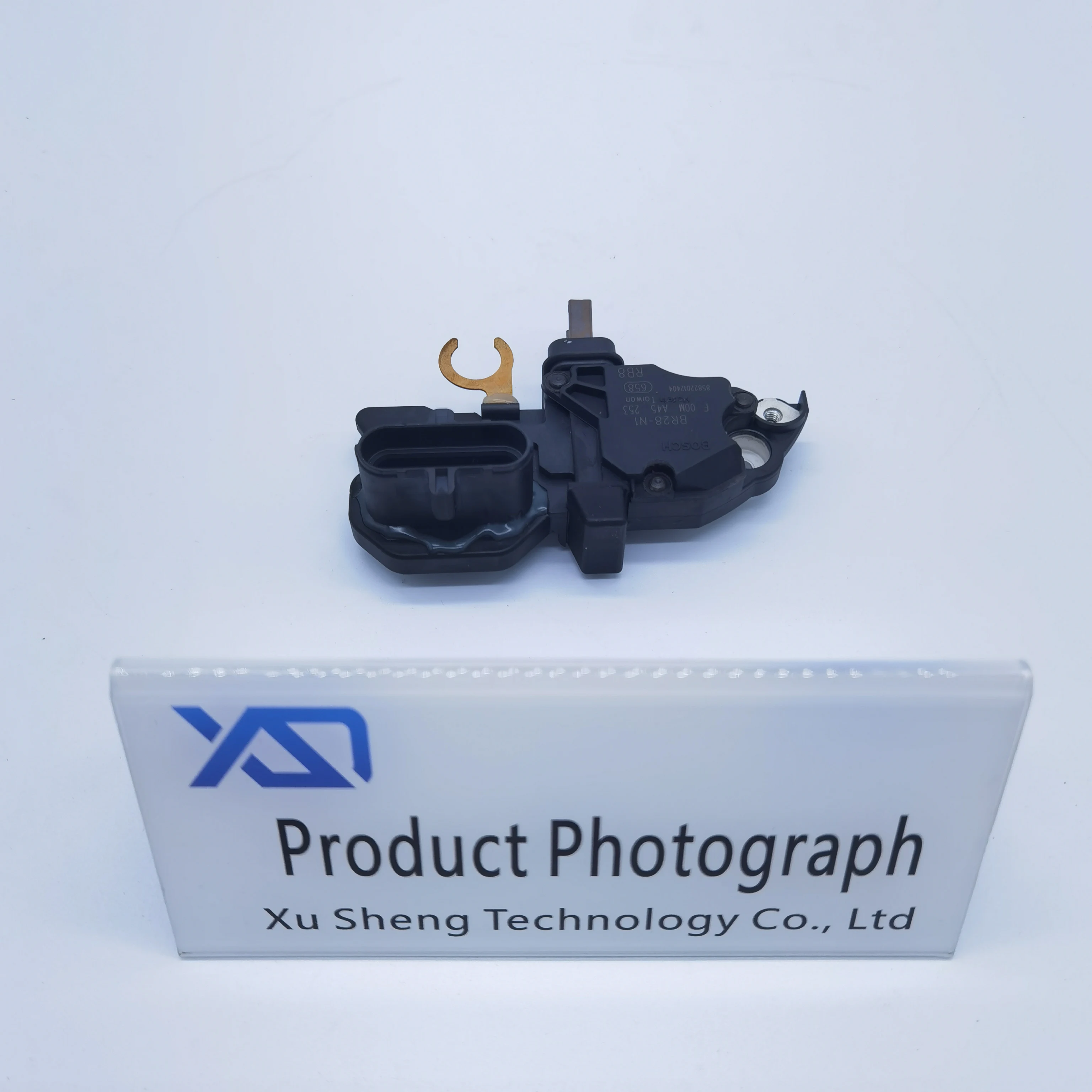 High Quality Automotive Alternator Voltage Regulator