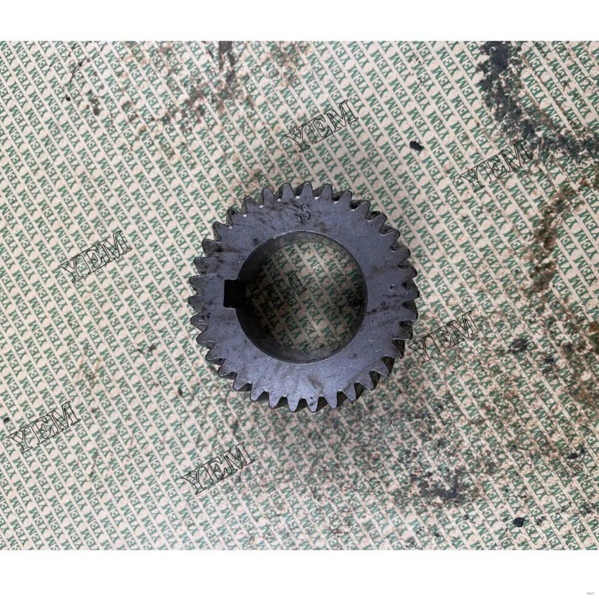 High Performance Crankshaft Gear for Kubota F2503 Excavator Accessories