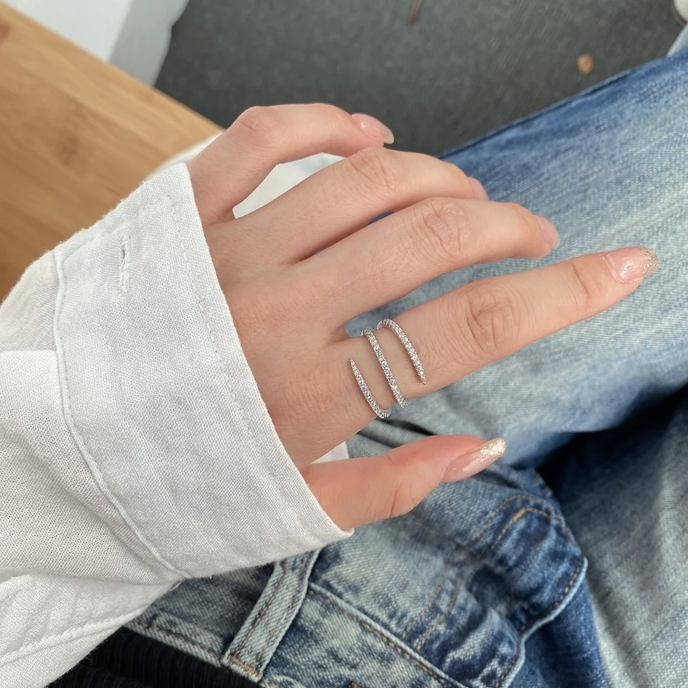 S925 Sterling Silver Niche Ins Fashion Light Luxury Rattan Wrap Women's Snake-Shaped Ring Lab Diamond Silver Fine Ring