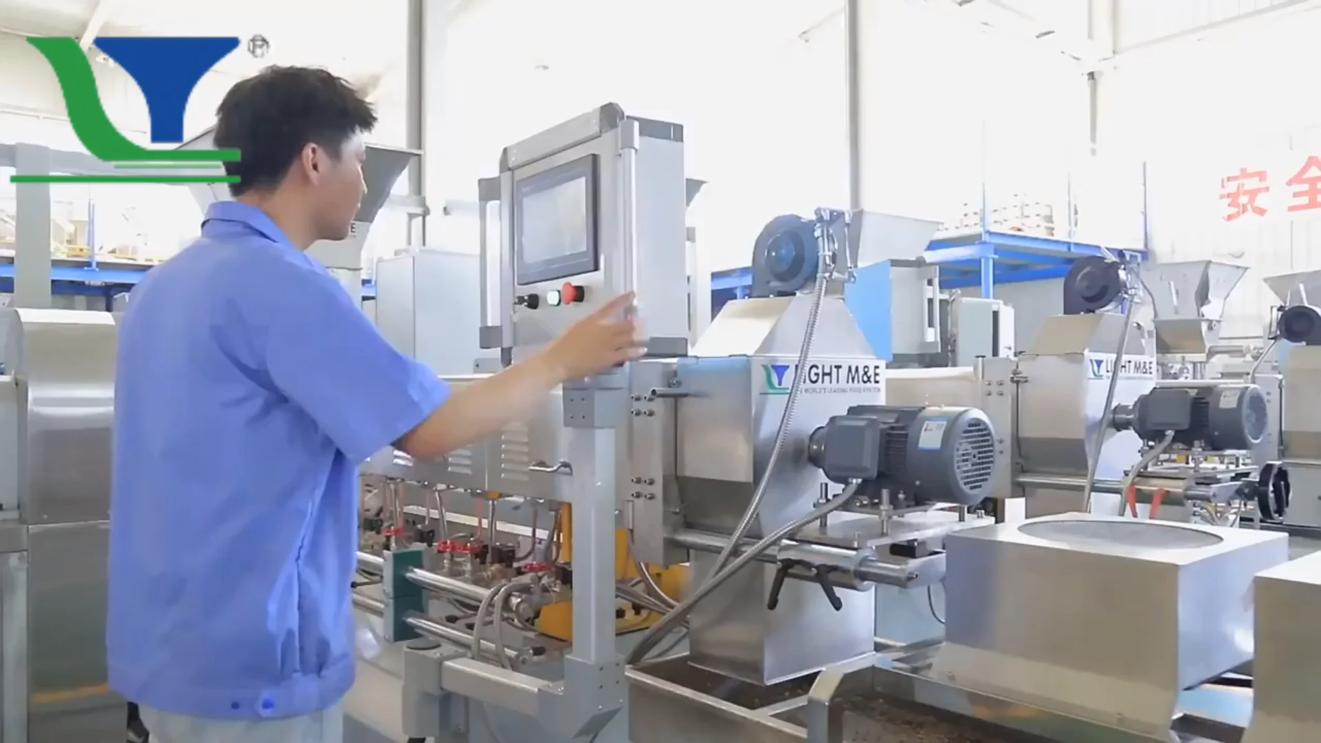 2023 Products Automatic Extruder Pet Dog Chewing Food Manufacturing