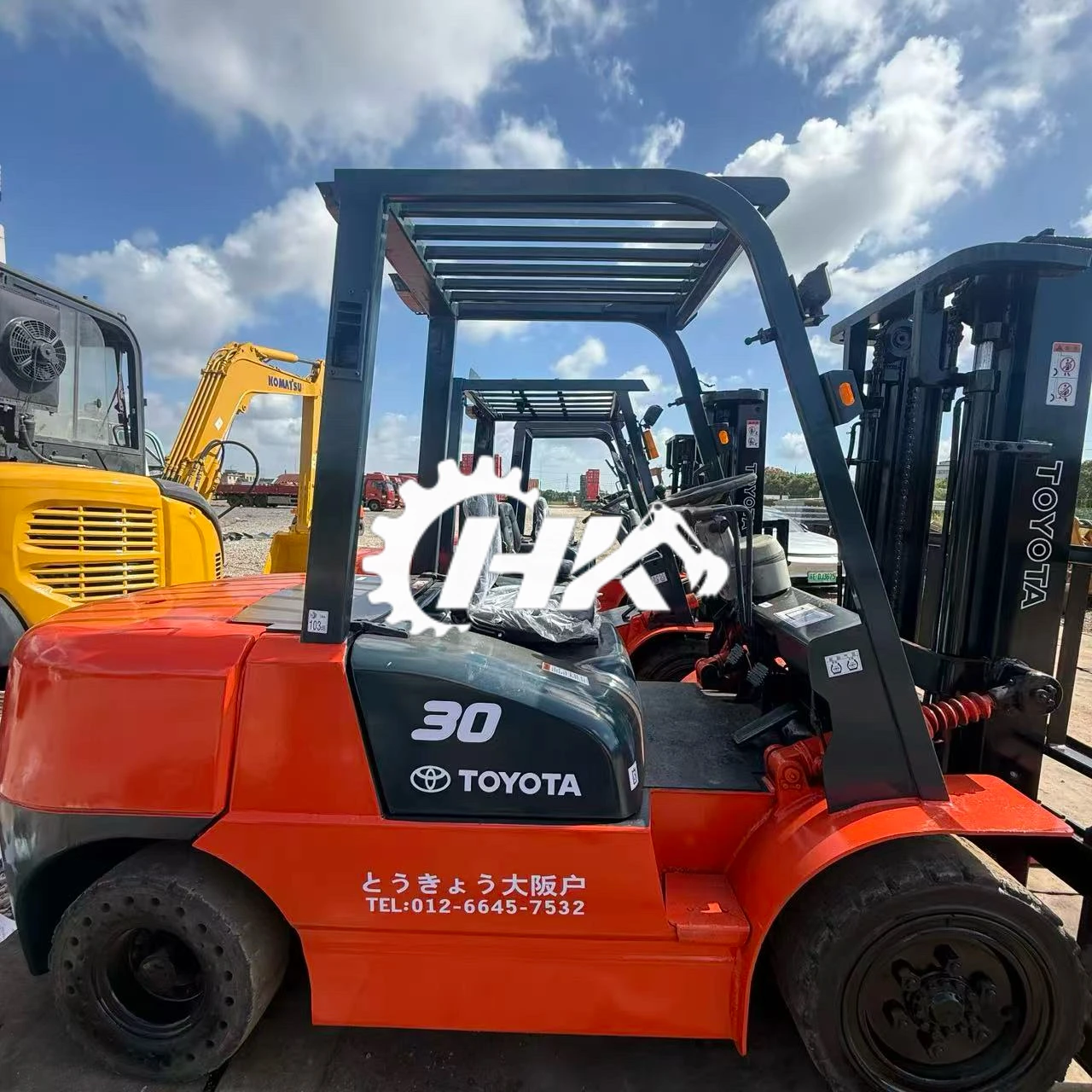 HANG KUI TOYOTA 30, 3 тонн, 90% шинэ, оригинал япон үйлдвэрлэл, EPA, CE баталгаат, тариалан хүрээд худалдаа-үйлдвэрлэлийн хөндлөн төвшинт трактор TOYOTA30 (хуучин), ачаа түүхүүлэх зориулалт