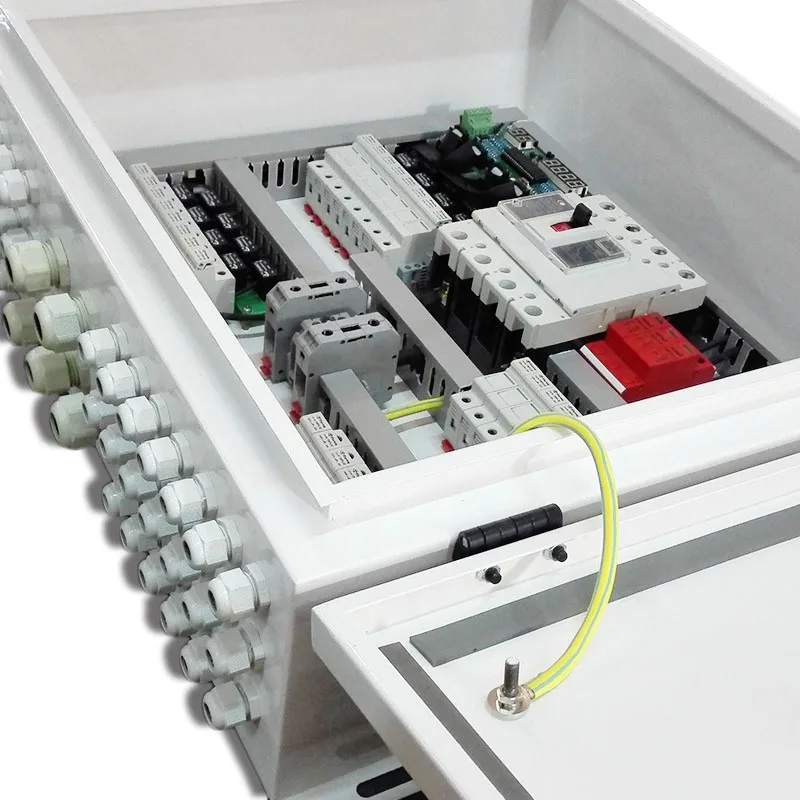 Vmaxpower 4 Strings Solar DC Combiner Cabinet for on Grid Off Grid Solar Energy System PV Junction Box