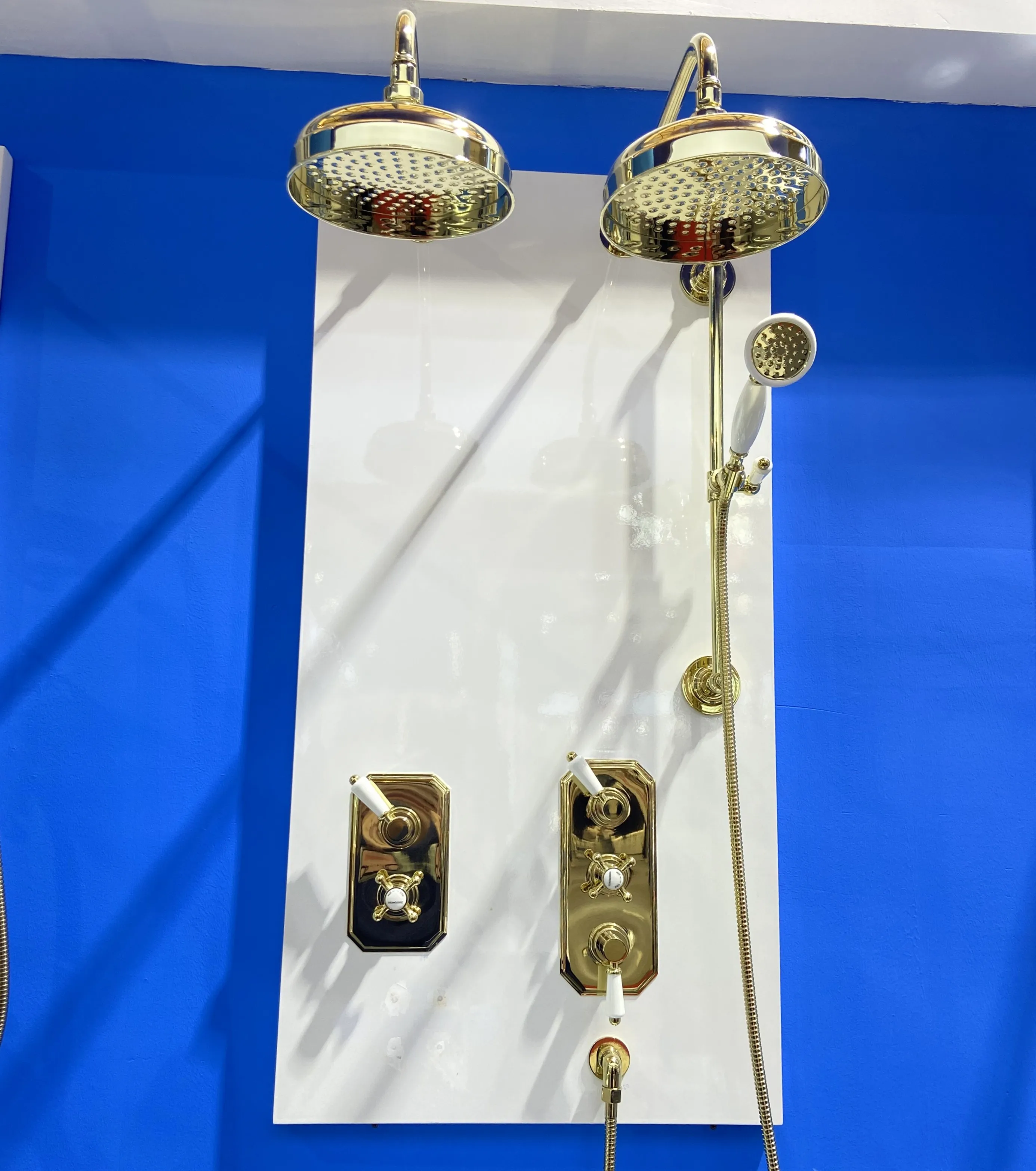 Traditional Brass Dual Function Concealed Thermostatic Shower System details