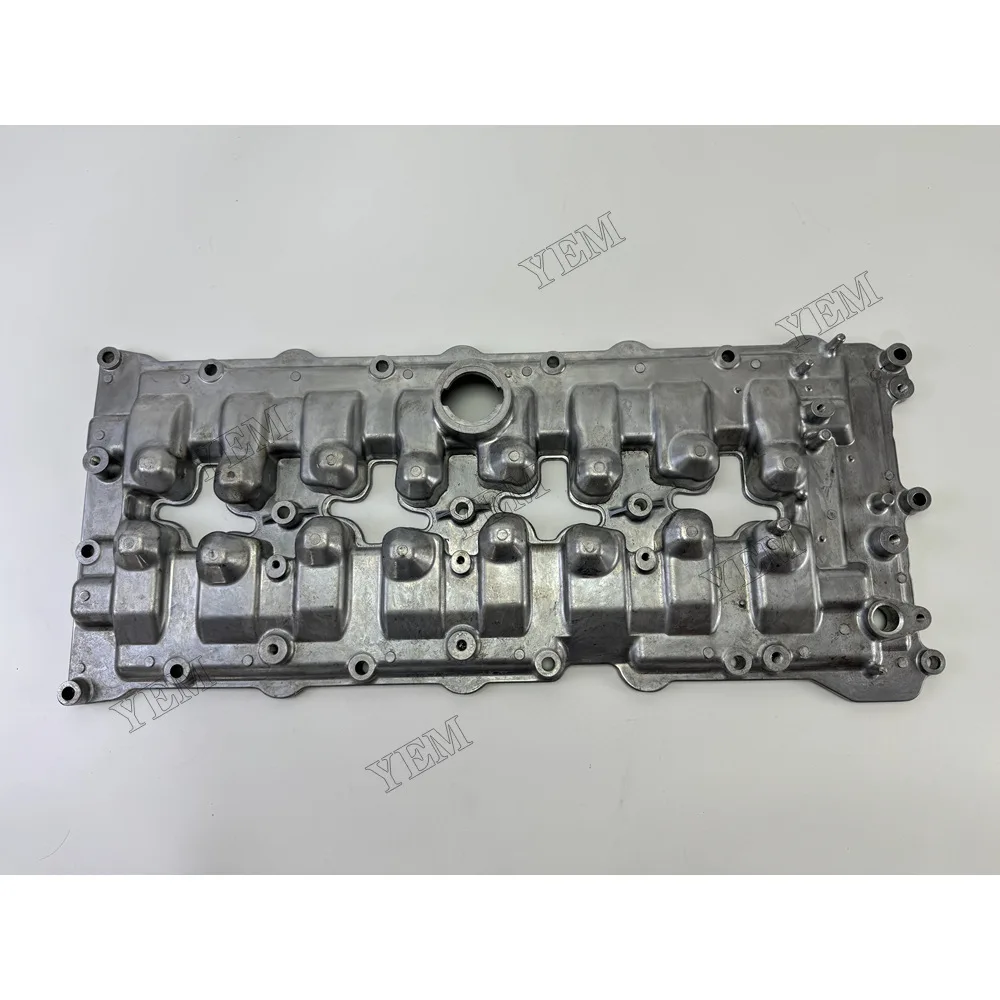 Valve Chamber Cover for Mitsubishi 4M50 Engine Repair Kit 4