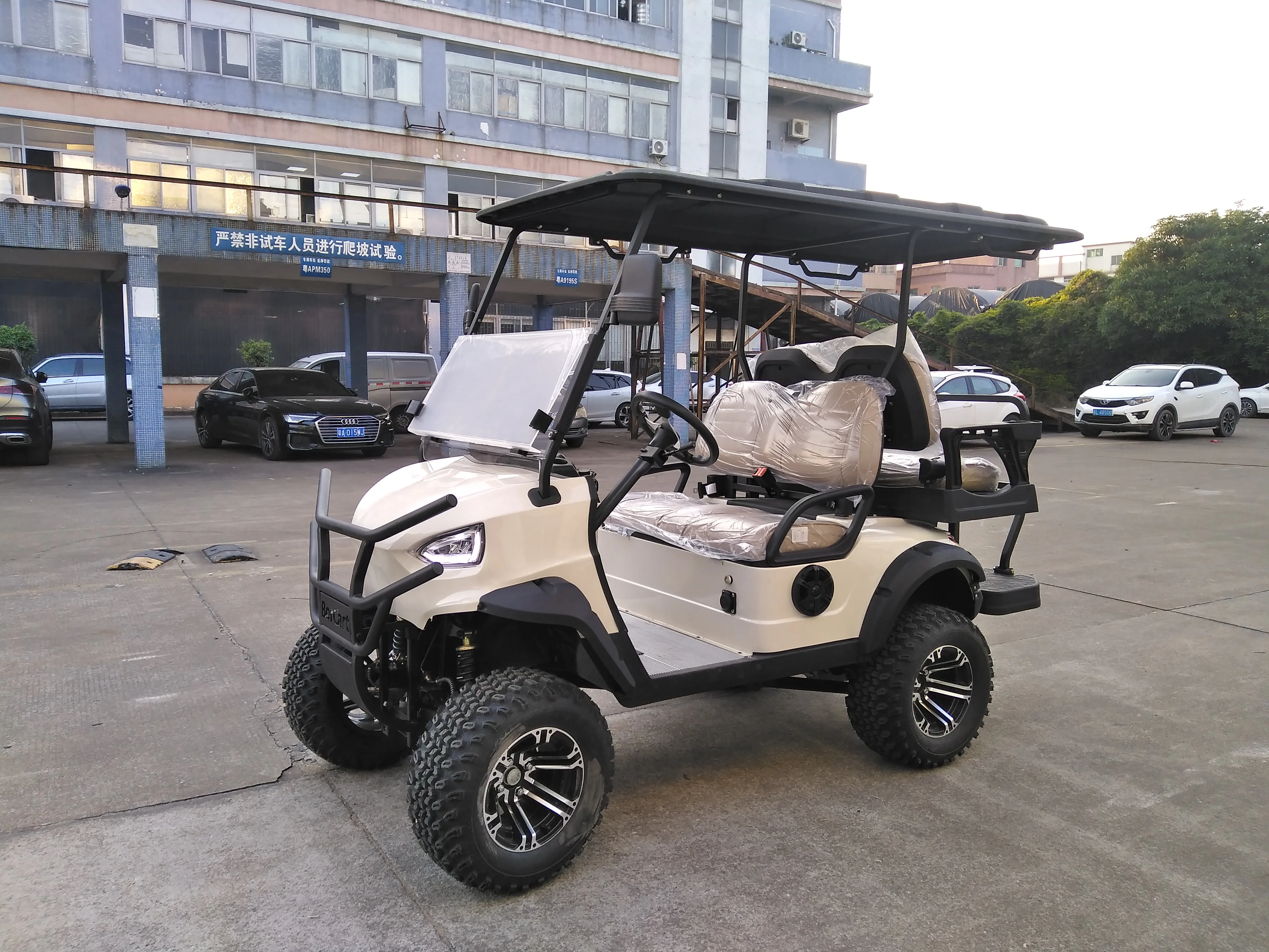 Дешевые электрические автомобили, 4 колеса, поднятые автомобили для гольфа, электрический гольф-скутер, новый дизайн, тележка для гольфа, распродажа