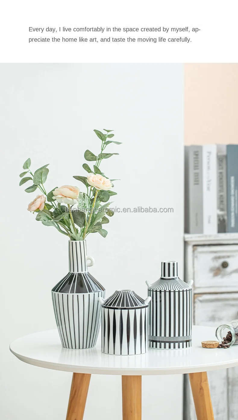 High Quality room soft board decoration European Style Luxury Black And White Stripes Ceramic Flower Vase Living Room Decoration.jpg