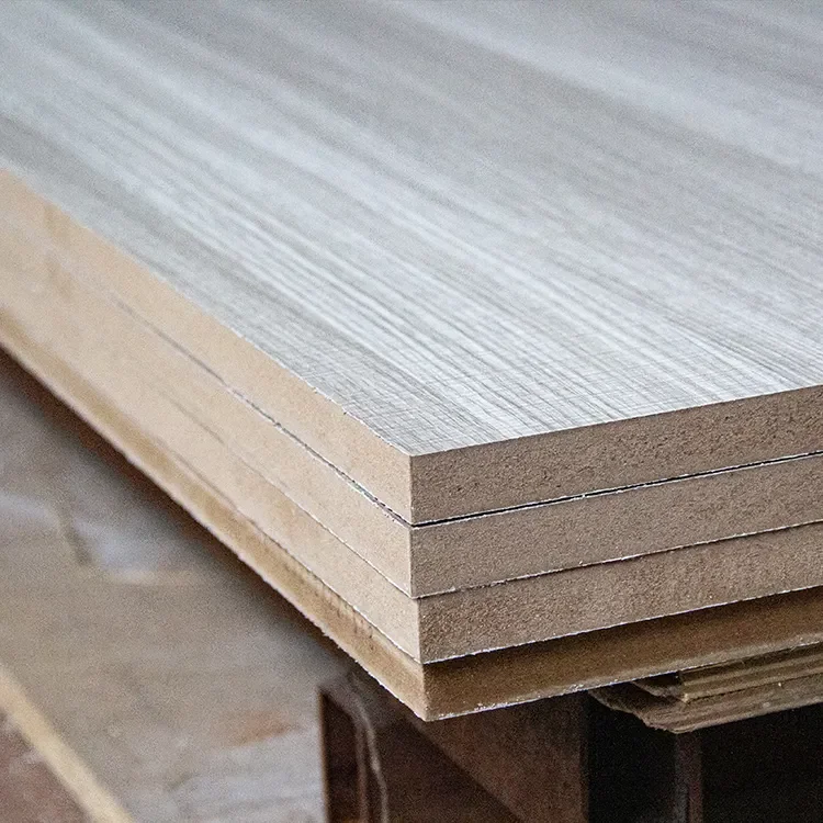 3mm Hmr MDF Board Customized Style Waterproof Moisture Resistant Laminated Melamine HDF Board