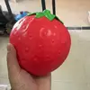 Fraise géante de 16 cm