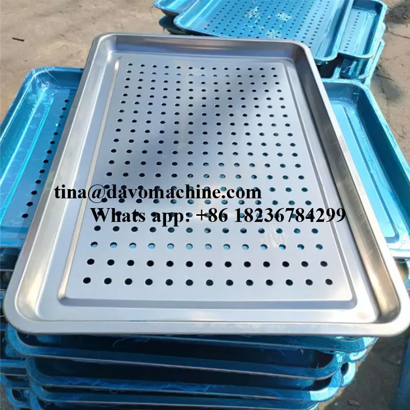 trays 16.jpg