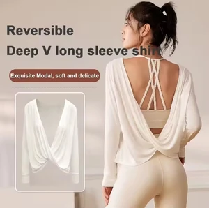 Ladies Fitness Yoga Long Sleeve Workout Top Sweat-Wicking Quick Dry Breathable Logo Front Sexy Back Design 180g Crew Neck
