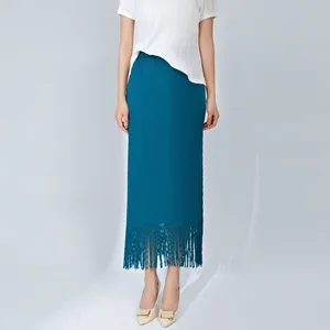 Hot Selling Fringed Midi Skirt 2023 New Elastic Waist Flowy Straight Silhouette Pleated Design Hip-Hugging Skirt