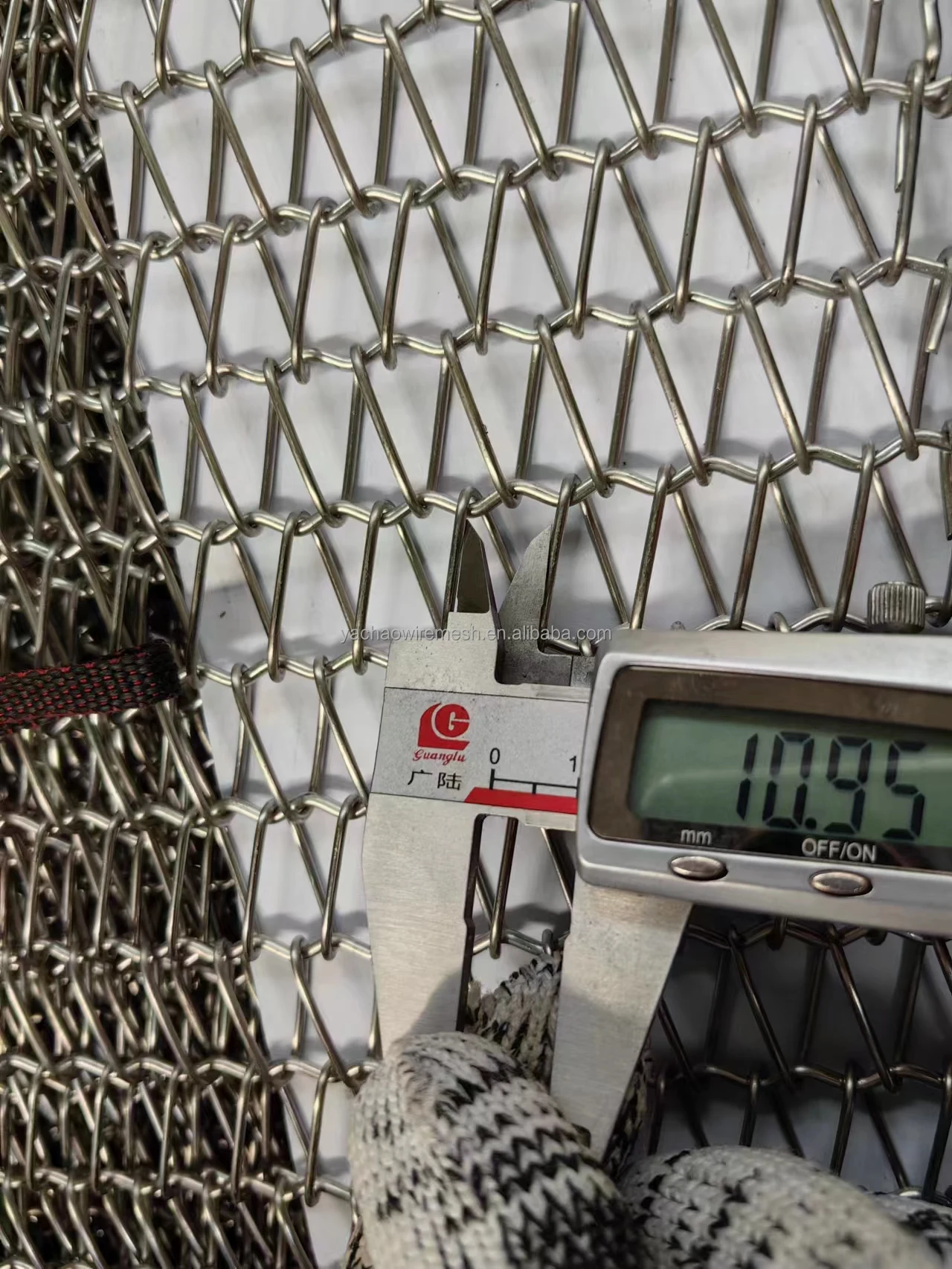 Stainless Steel Balanced Weave Conveyor Wire Mesh Belt Tape For